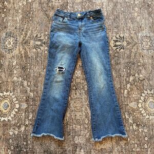 Girl's Cat & Jack Flare Jeans. • size 7